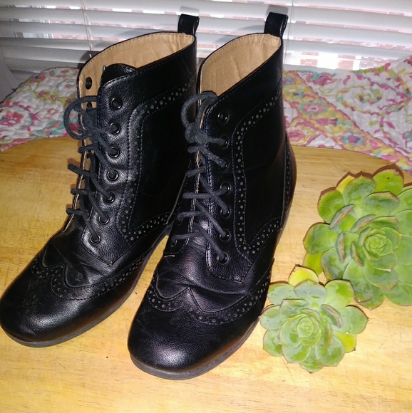 BADASS Boots! - Picture 3 of 7